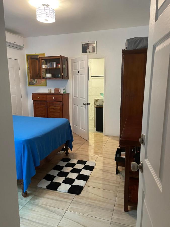 פורט אנטוניו Centrally Located Room - 5 מראה חיצוני תמונה